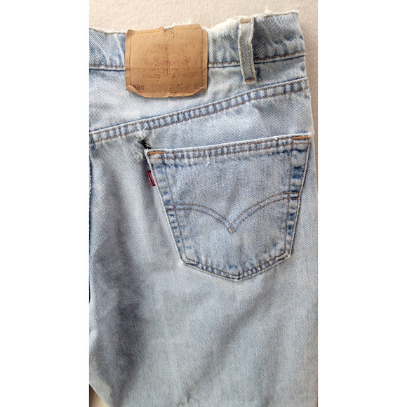 Vintage Levi's 505 Jeans Light Wash Distressed Ripped Frayed Hem Thrashed *READ* - Picture 10 of 16